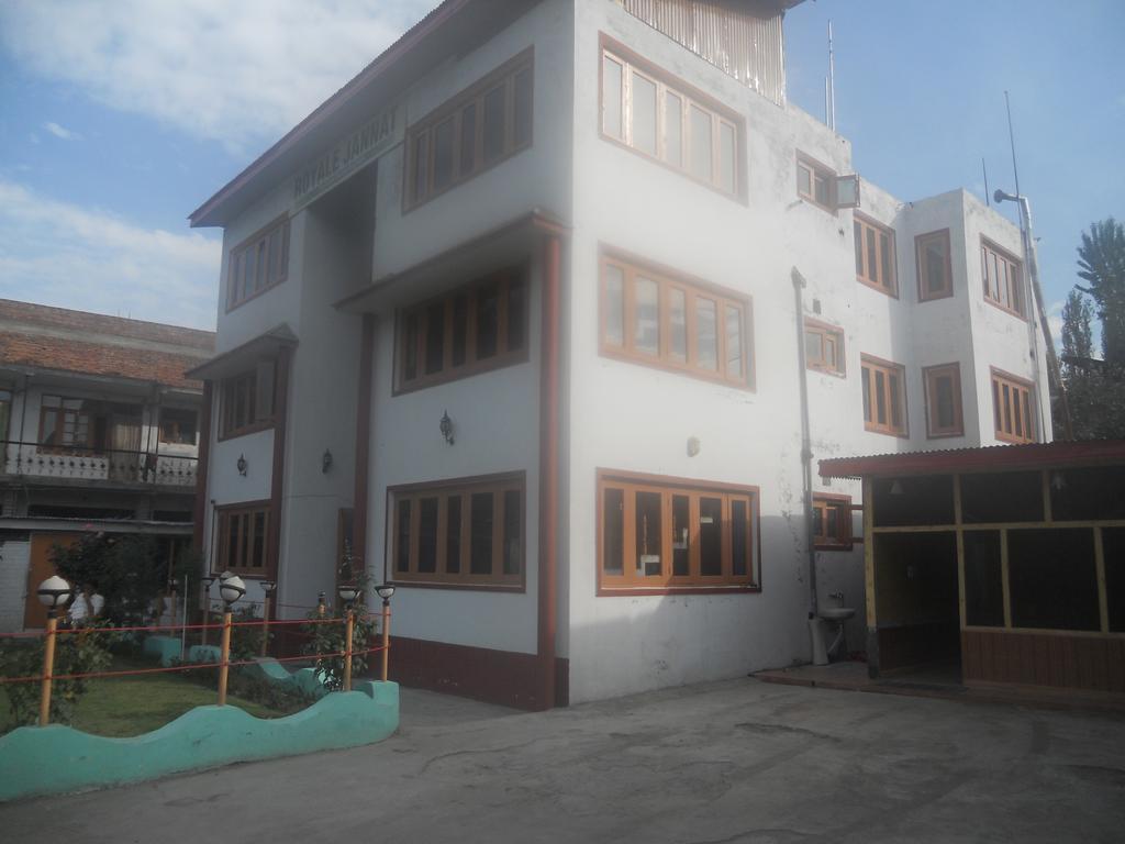 Hotel Royale Jannat Srinagar (Jammu and Kashmir) Exterior photo